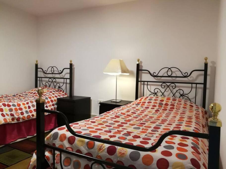 'C' Dazzling Modern 2 Bdrm Apt In Khalda Free Wifi Amman Bagian luar foto